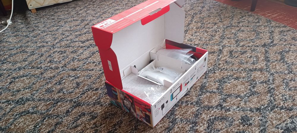 Nintendo switch. Full komplekt.