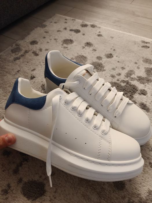 vand alexander Mcqueen