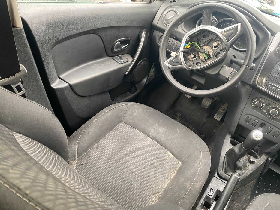 dezmembrez dacia logan 2017 cod motor k9k euro 6 , 75 cai/ usa fata