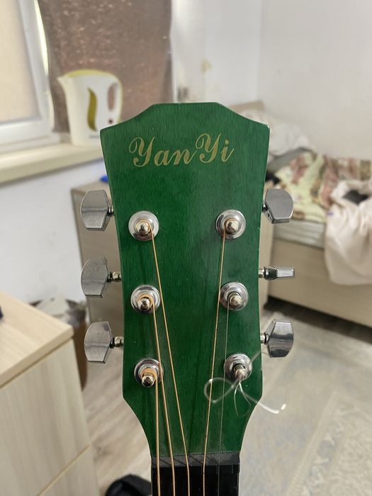 Гитара 38р торг есть