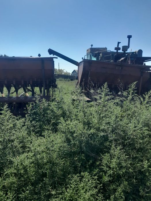 Продам трактор Казахстан в месте селками