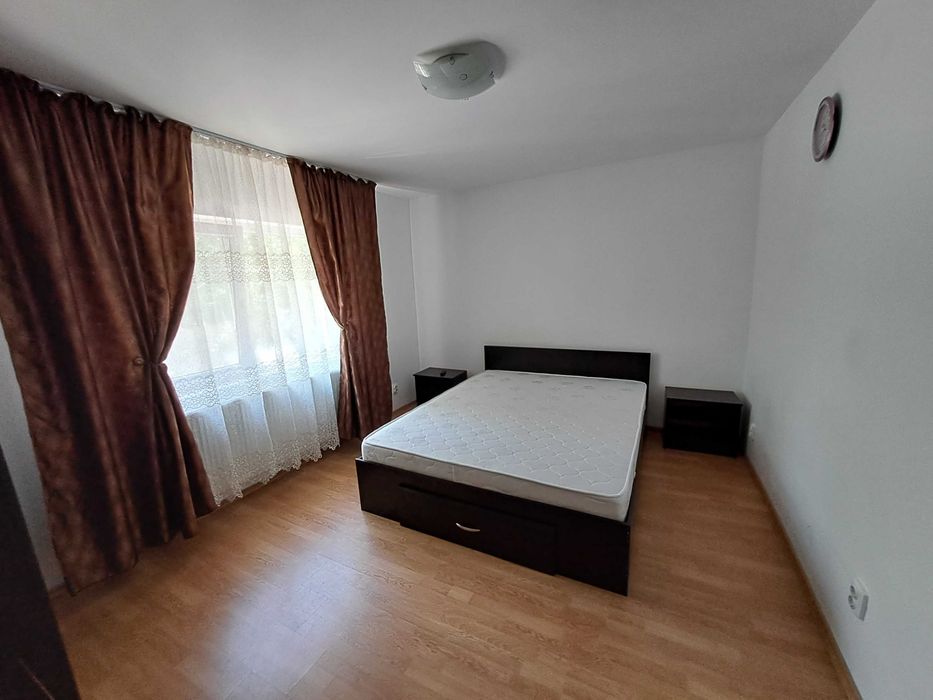 Inchiriez apartament etaj 1 , str Dunarii