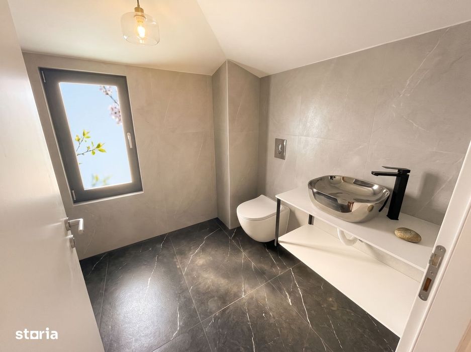 Casa individuala, 4 camere, P+1+M, Comision 0%
