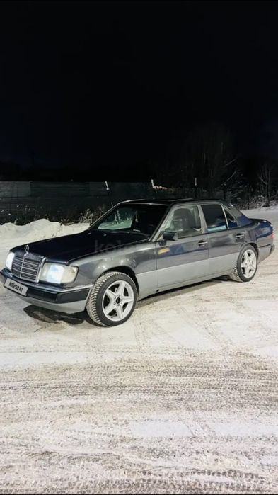 Продам Мерседес W124 2.3