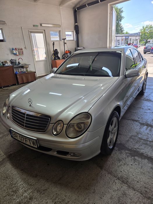 MERCEDES-BENZ E-Class 2003 — imagine 2