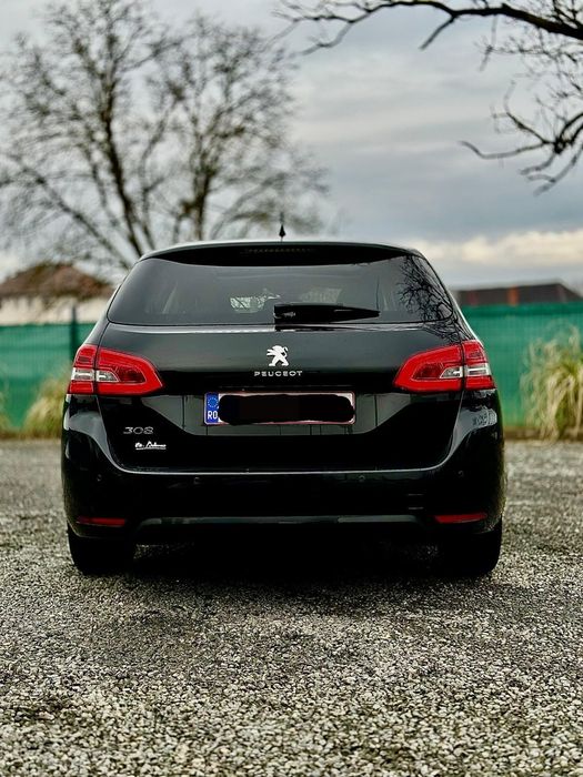 Vând Peugeot 308 break 2018
