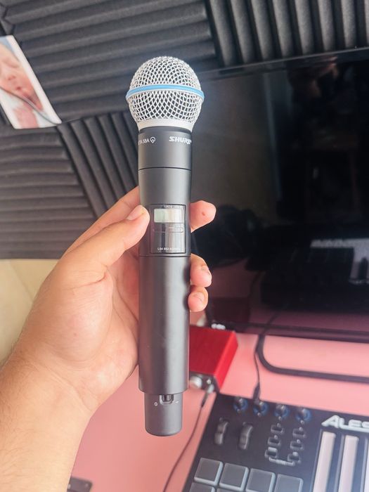 Shure AD2 System