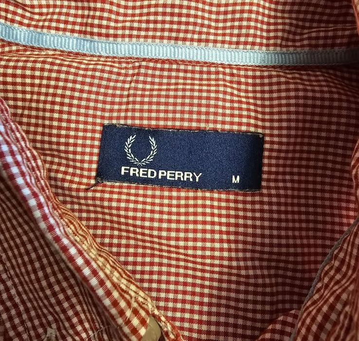 Продам рубашку Fred Perry