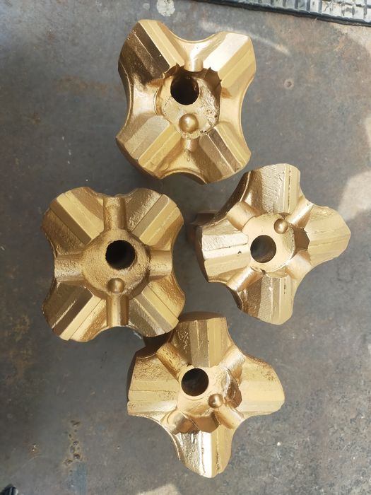 Продам буровое коронки