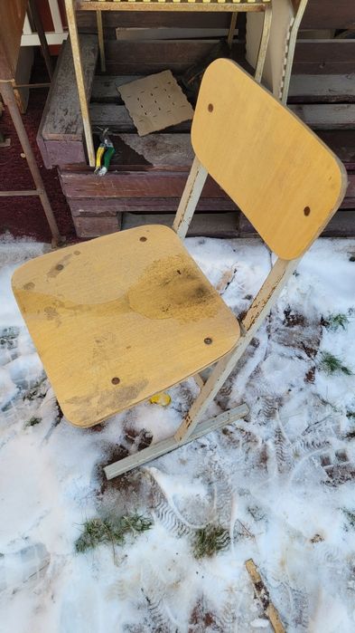 Стулья продам недорого