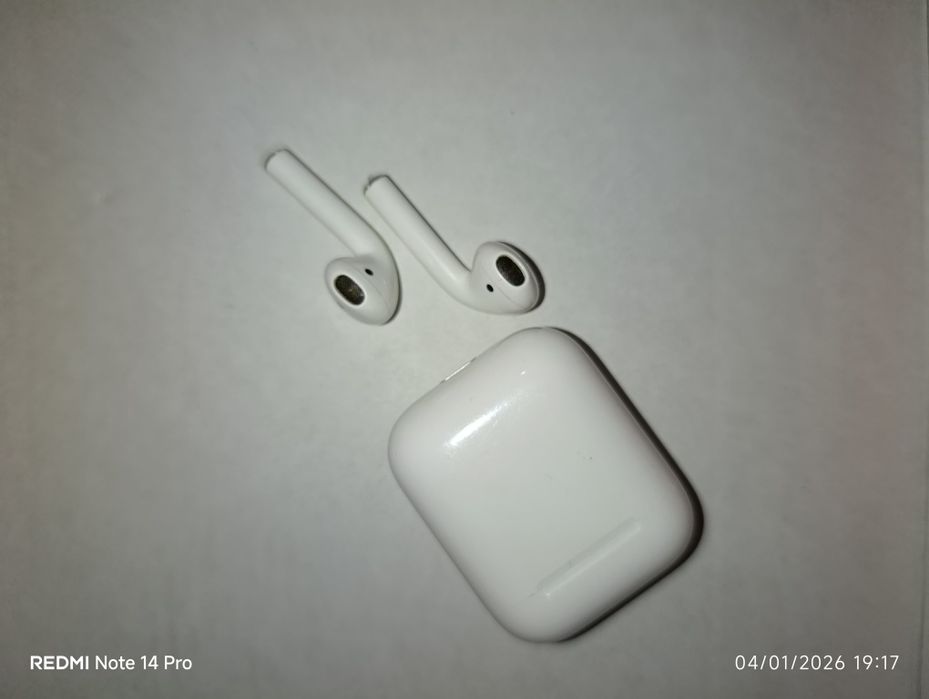 Apple orginal AirPods 2