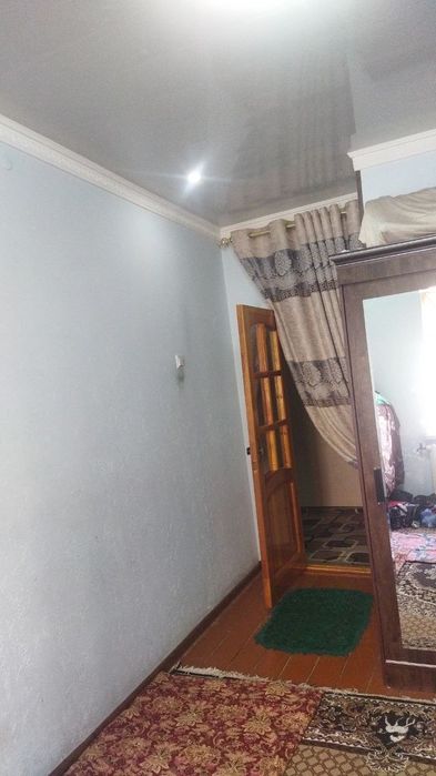 Продаётся 3х комнатная квартира. О-р шарқ-водник Бухара.