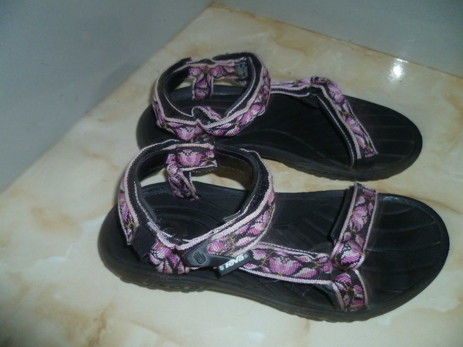 TEVA сандали №38