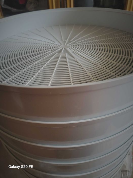 Электросушилка фруктов Ветерок 2