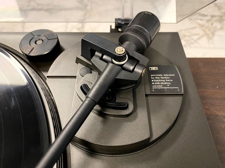 Идеален грамофон Technics