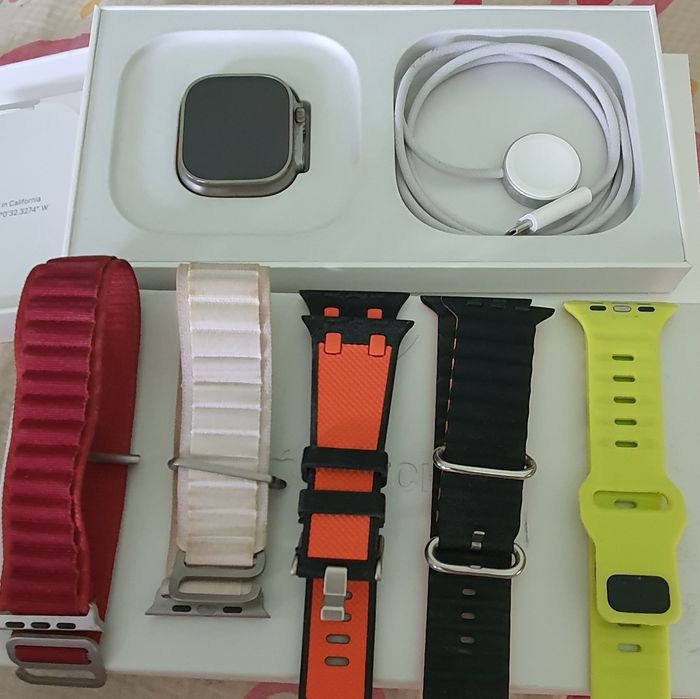 Apple Watch Ultra la cutie