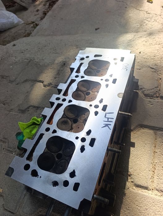 Лада Ларгус головка 16клапон