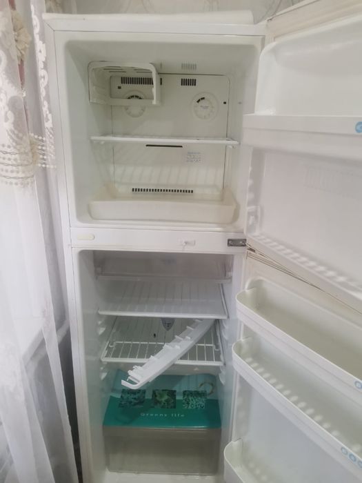 Холодильник LG даухкамерный