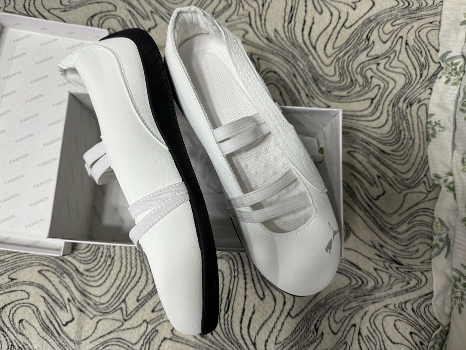 Балетки белого цвета Puma