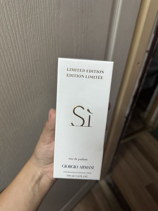 Armani si limited edition