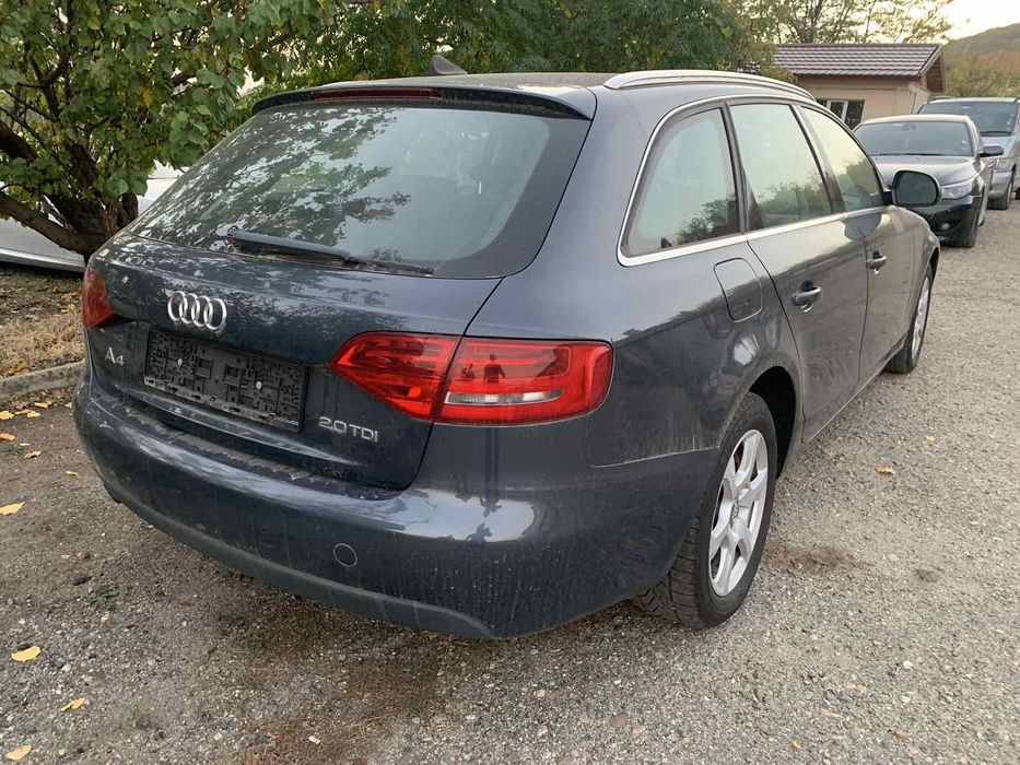 Ауди А4 Б8 2.0 тди  2010год на части