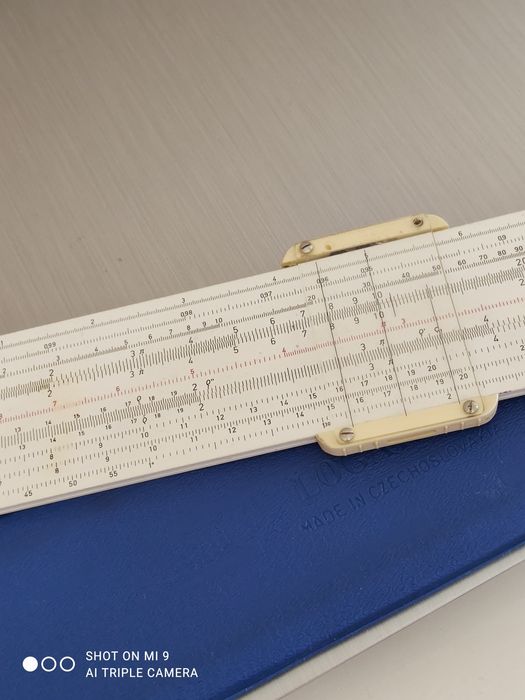 Логарифмическая линейка