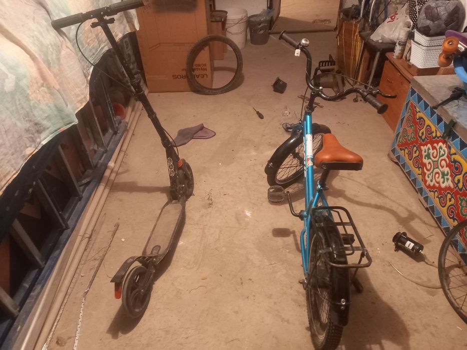 продам самокат и велосипед