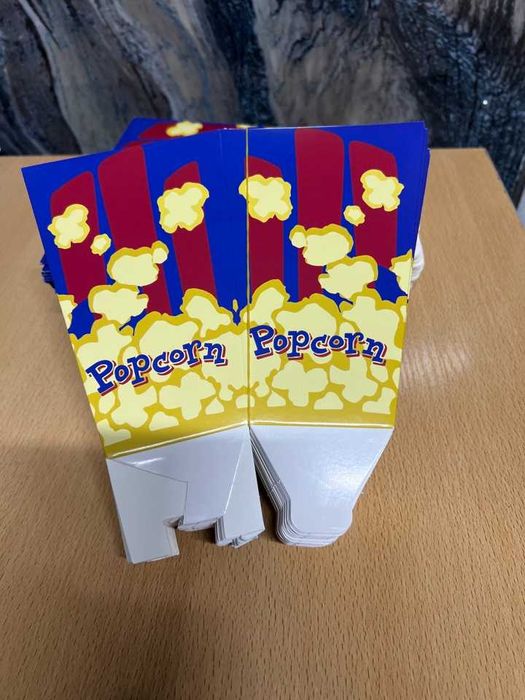 Стаканы для попкорна квадратные