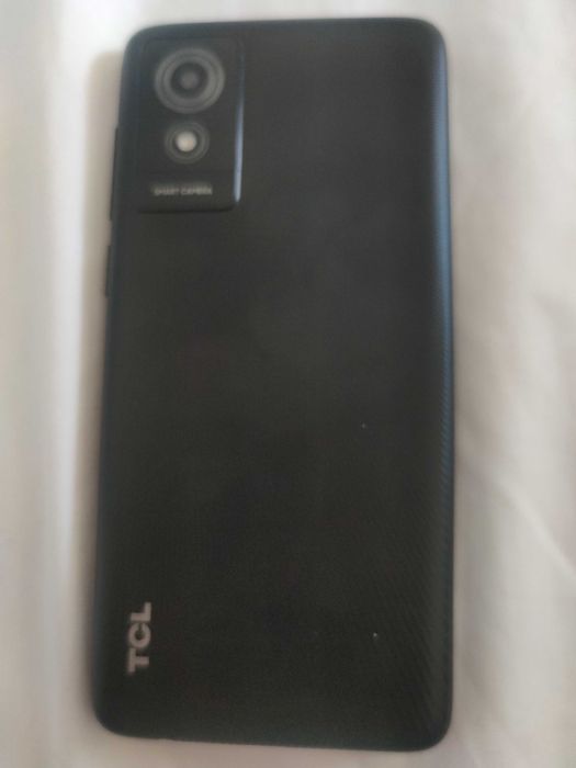 Vând telefon TCL 501, octocore,32GB