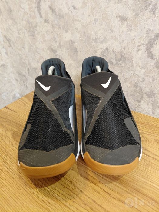 Оригинальные кроссовки Nike Go FlyEase