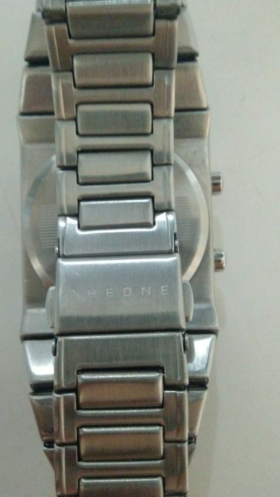 Бинарные часы The One Kerala