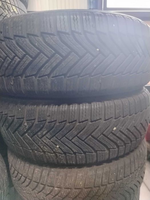 2бр.зимни гуми 205/60/16 Michelin