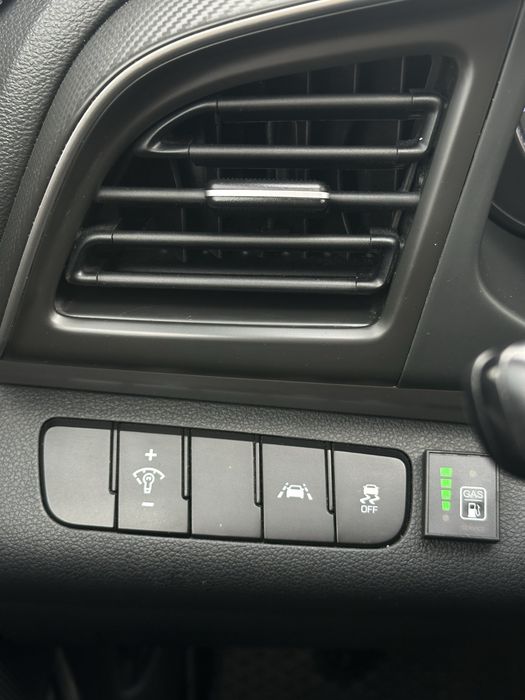 hyundai elantra 2019