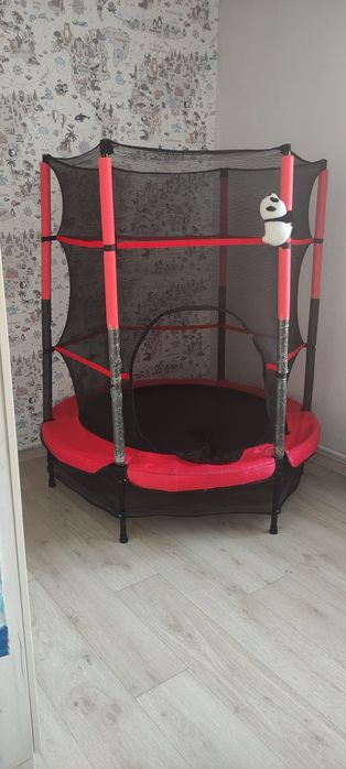 Продам б/у батут детский