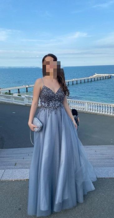 Рокля за абитуриентски бал