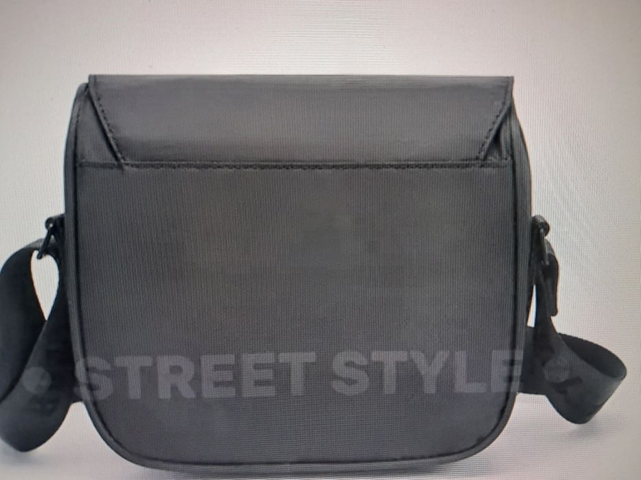 Сумка трапстар черная