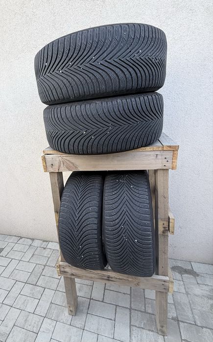 Michelin Alpin 5 Runflat 225 55 17 MOE
