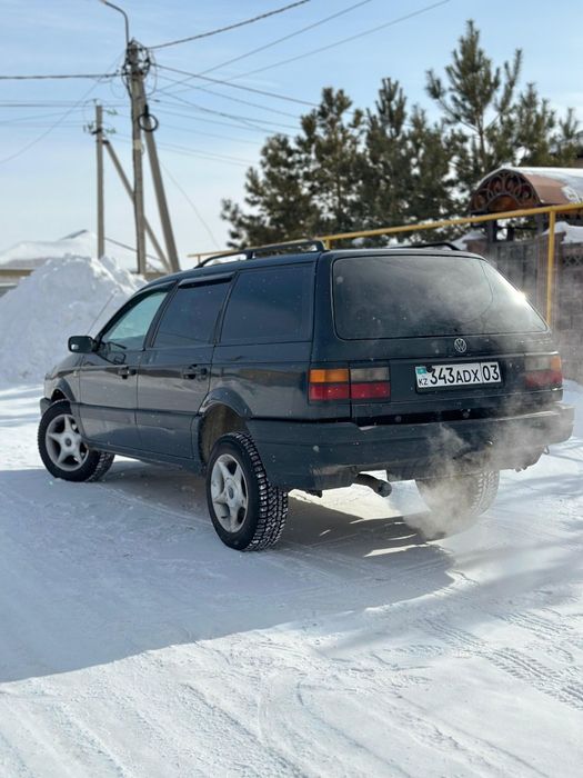 Пассат В3 универсал  1990г.в. 1.8 моно
