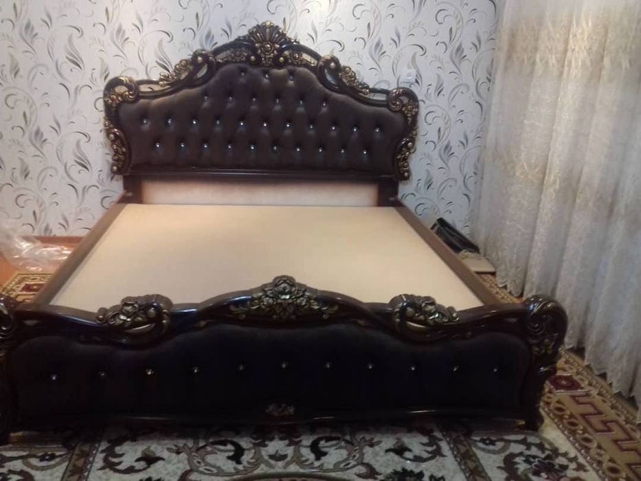 Мебель сотилади.