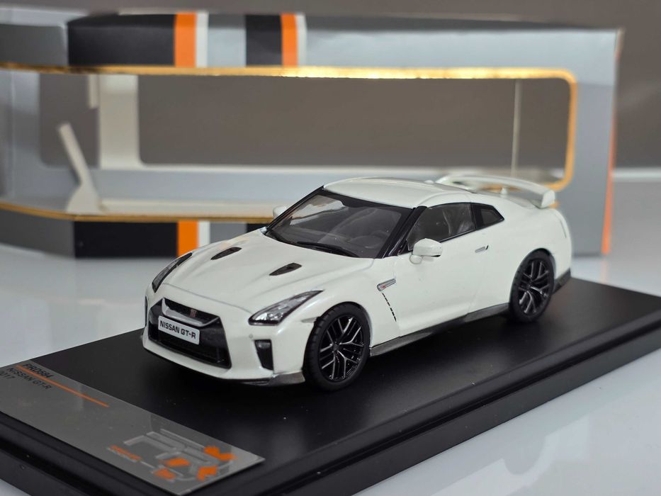 Macheta Auto 1/43 Premium X By IXO Nissan GT-R 2017