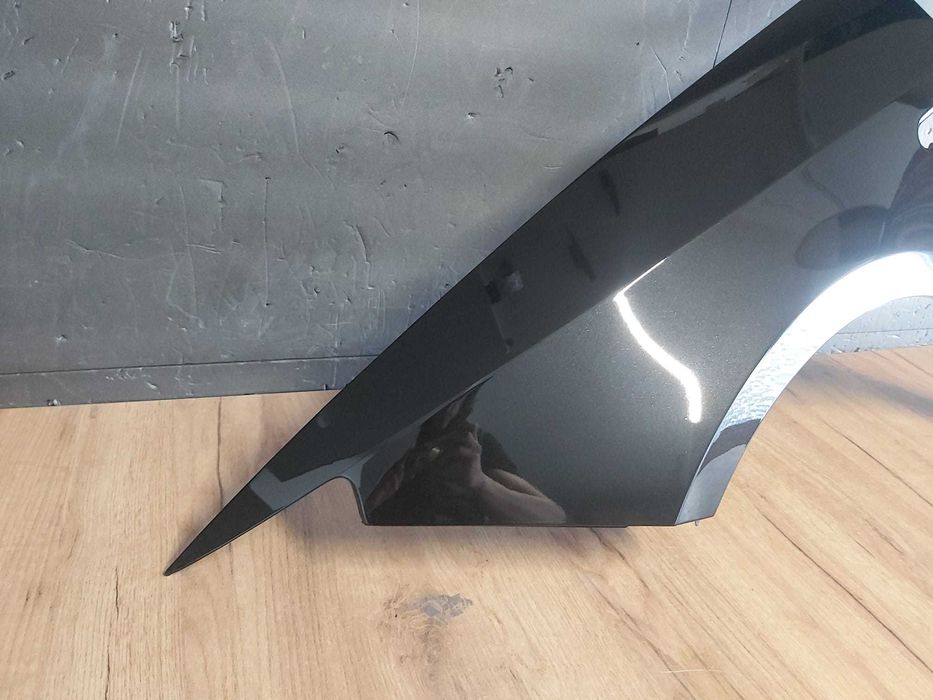 Aripa Fata Stanga Seat Ibiza An 2008-2012 (LC9Z (Negru))