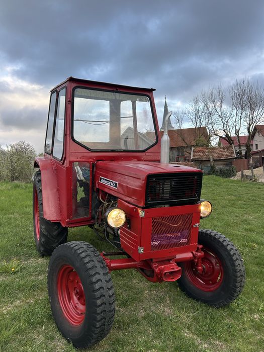 Tractor Utb 445.