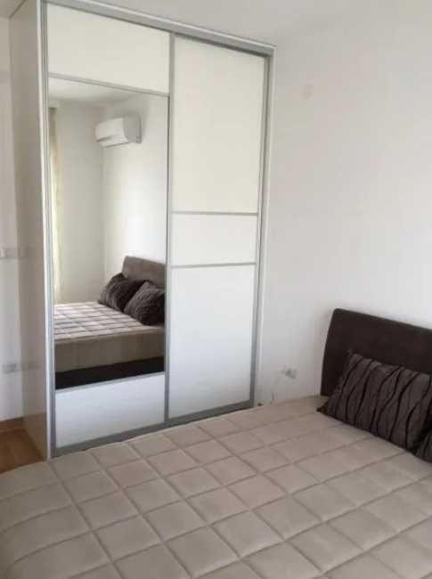 Тристаен апартамент Въстанически