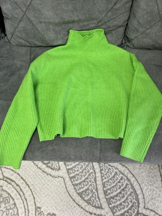 Продам кофты теплые