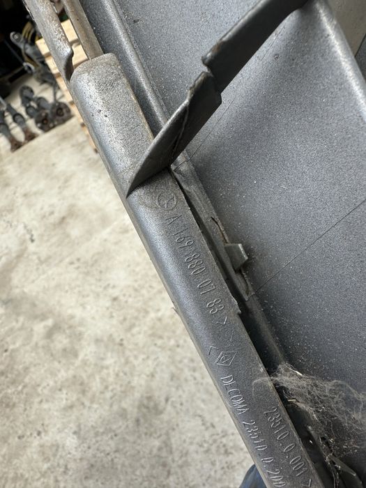 Решетка маска Mercedes A B class W169 W245 мерцедес а б класа