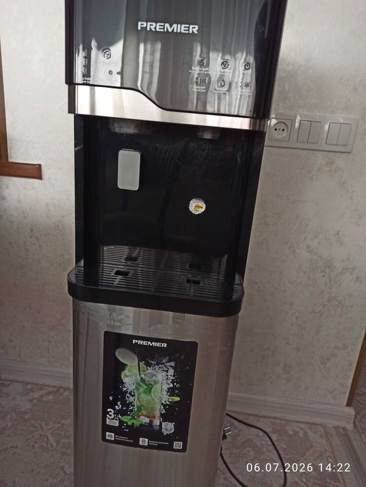 Продам срочно Кулер со льдом Premier