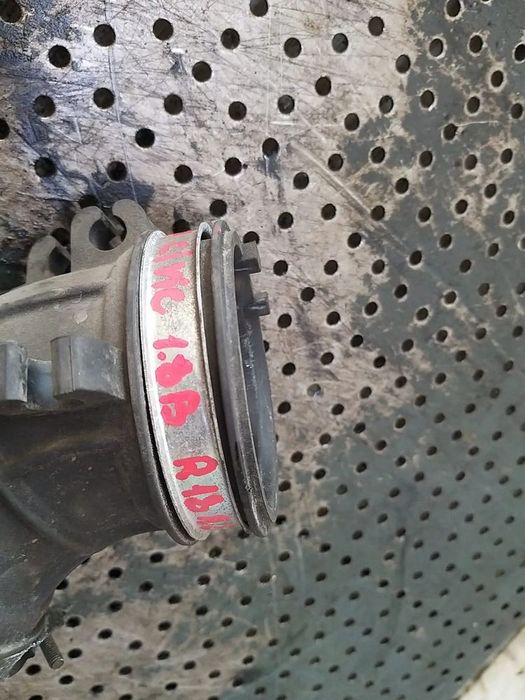 Furtun tub aer 1.8 b honda civic 8