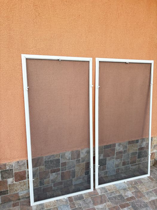 Site/plase pentru insecte