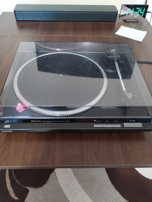 Vând Pick up Technics