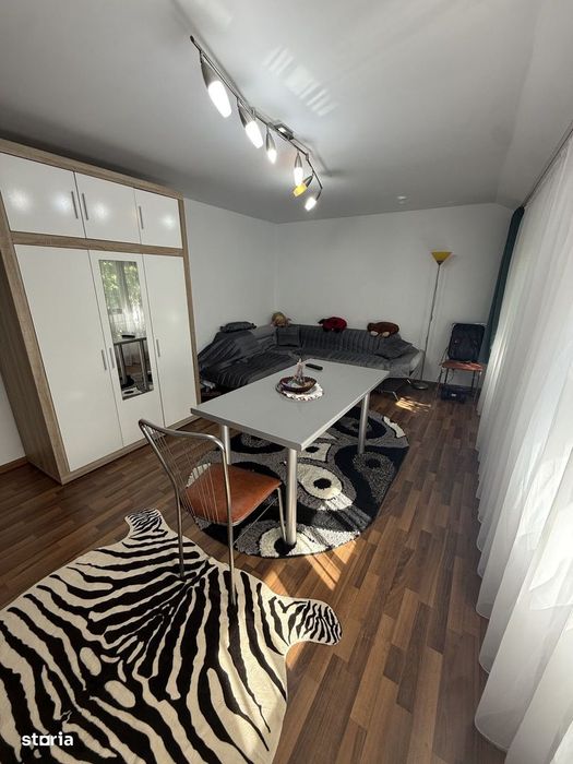 De vânzare VILA P+1 zona Islaz